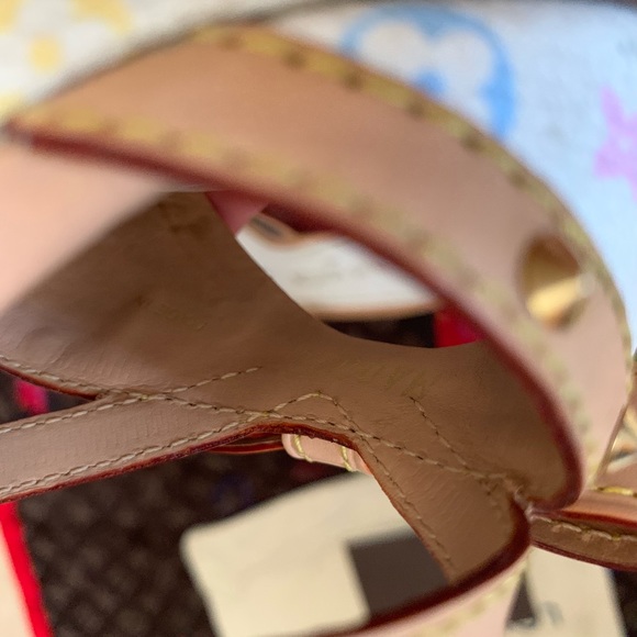 🌈LOUIS VUITTON🌈 - Picture 5 of 6